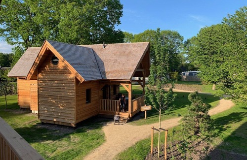 Uden Casa | Cozy overnight stay at 't Heydeveld with a Private Outdoor Bubble Bath.