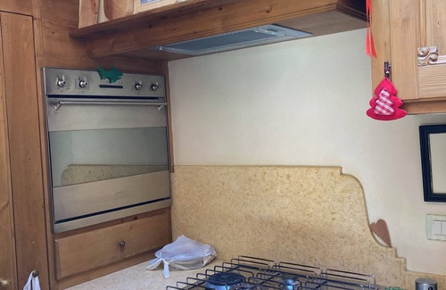 Cortina d'Ampezzo Historic Centre Apartamento | Cozy panoramic apartment a few minutes from the center of Cortina.