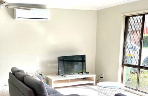 Belmont Apartamento | Cozy park-side home close to city and beaches