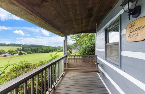 Fancy Gap Cabina | Cozy Parkway Cabin with Mountain Views - Cabin 4
