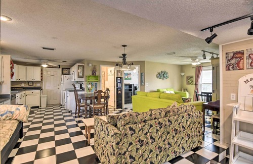 Laguna Beach Cabaña | Cozy PCB Cottage ~ 1 Block to Beach!
