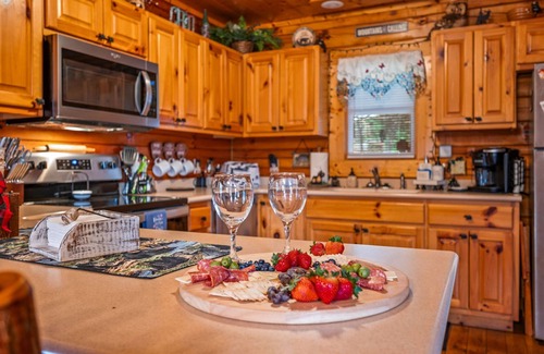 Sevierville Cabina | Cozy Pigeon Forge Cabin