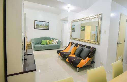 Santo Cristo Apartamento | Cozy Place for 8 persons at Grass Residences