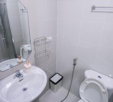 Santo Cristo Apartamento | Cozy Place for 8 persons at Grass Residences