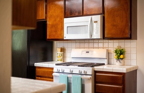 Sierra Madre Apartamento | Cozy place in quaint, fun city