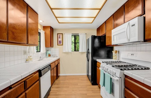 Sierra Madre Apartamento | Cozy place in quaint, fun city