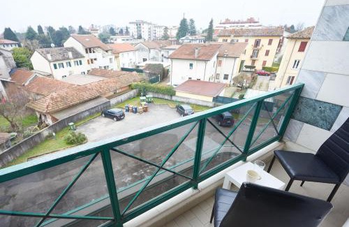 Sacile Apartamento | Cozy Place Sacile Centre Parking & AC