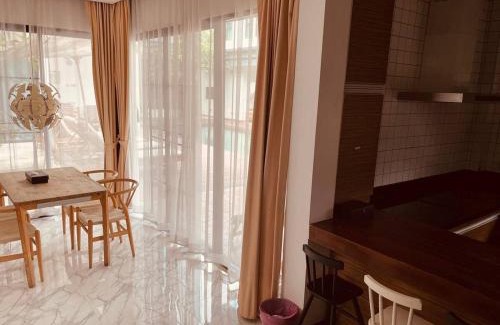 Chang Phueak Villa | Cozy Pool Villa by Golf Course in Chiang Mai Cozy 4BR Pool Villa by Golf