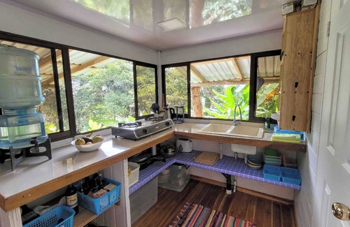 Manzanillo Casa | Cozy private Beachfront bungalow