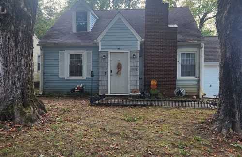 Winston - Salem Casa | Cozy private bedroom in Winston-Salem with WiFi, AC