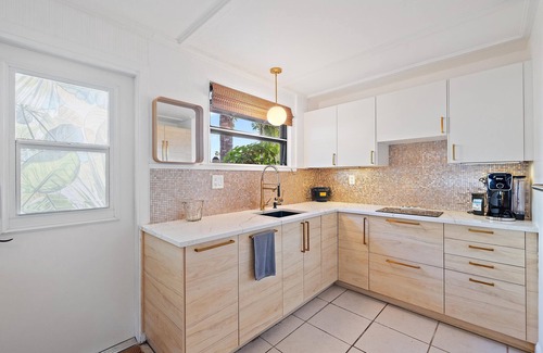 Laurel Park Casa | Cozy Private Bungalow 3 Min Walk to Downtown Sarasota