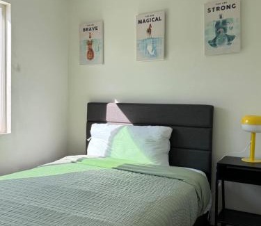 Los Angeles Casa | Cozy Private Room C in S Central LA