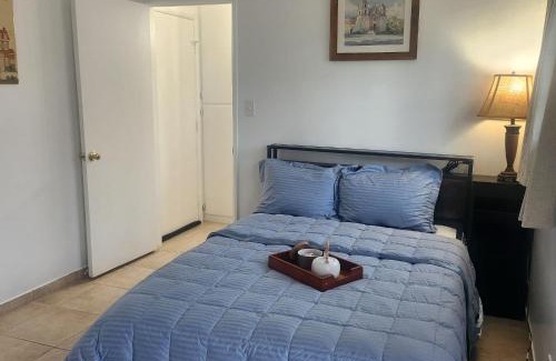 Goleta Cama Y Desayuno | Cozy & Private Room in Goleta