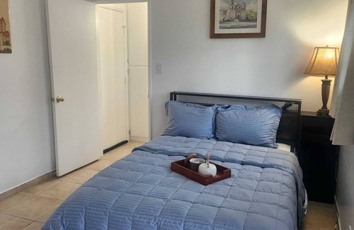 Goleta Cama Y Desayuno | Cozy & Private Room in Goleta