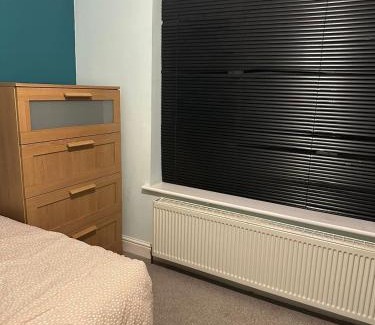 Heathfield Casa | Cozy private room in South London