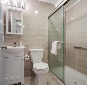 Inner Parkside Apartamento | Cozy Private Room Shared Bath near Golden Gate Park UCSF