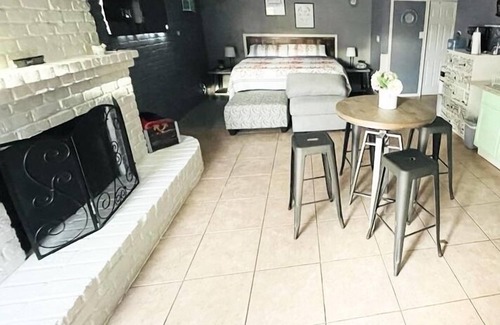 Edgebrook Apartamento | Cozy Private studio Hobby Airport