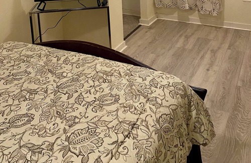 Maxwell Park Apartamento | Cozy, Quaint, & Clean! Feels like home!
