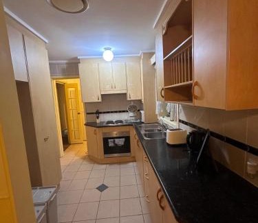 Kellyville Casa | Cozy Queen Room in Peaceful House with Garden - KV3