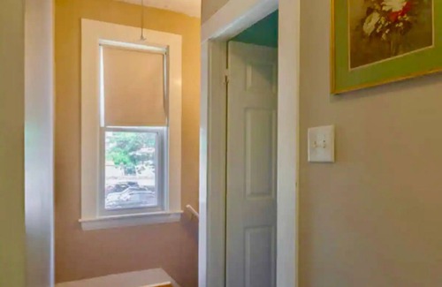 Milford Apartamento | Cozy Queensize room in Welcoming Milford with Shared Bathroom,Ultrafast WiFi, AC