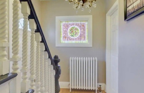 Milford Apartamento | Cozy Queensize room in Welcoming Milford with Shared Bathroom,Ultrafast WiFi, AC