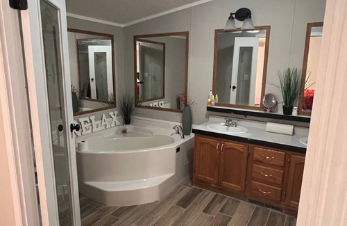 Bangor Casa | Cozy & quiet 4:20 friendly home