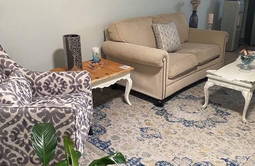 Santa Maria Apartamento | Cozy quiet apartment on the Central Coast, 25-35 minutes to Pismo & Avila Beach