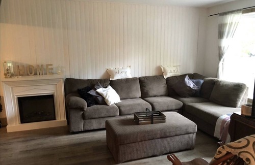 Point Clark Cabaña | Cozy, quiet cottage 5min walk to beach with all home amenities