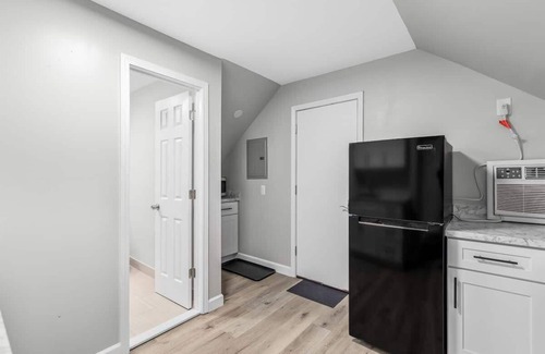 Mount Clemens Apartamento | Cozy & Quiet Studio Flat in Historic Mount Clemens
