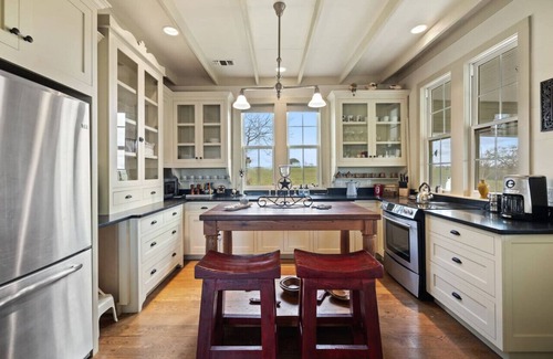 Brenham Casa | Cozy Ranch Home minutes from Brenham, Bellville, Round Top!