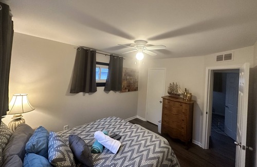 Dearborn Heights Casa | Cozy Ranch in Metro Detroit