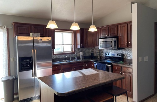 Sioux Falls Casa | Cozy ranch style house in a quiet neighborhood