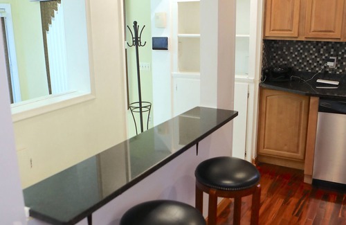 Drayton Plains Casa | Cozy Ranch