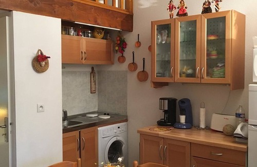Saint-Martin-de-Bromes Apartamento | Acogedor alojamiento con terraza para 4 pers, cerca del lago Esparron