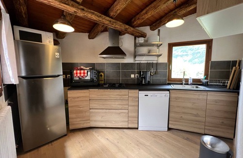 La Salle-les-Alpes Apartamento | Precioso apartamento renovado en casa tradicional · Cerca de pistas · Wifi