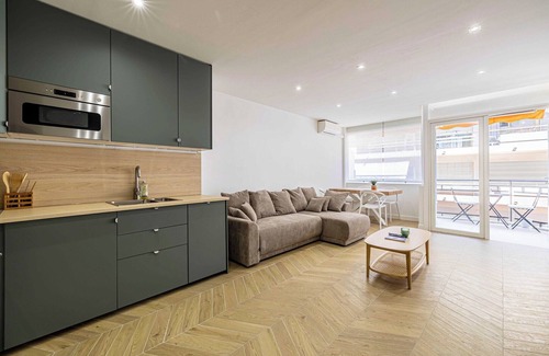 Cannes City Centre Apartamento | Acogedor piso reformado - Martinez