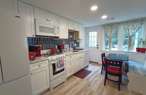 West Yarmouth Cabaña | Cozy, renovated home in a charming duplex cottage