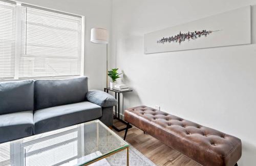North Bergen Apartamento | Cozy Retreat 15Min to NYC MetLife Mall FREE Parking
