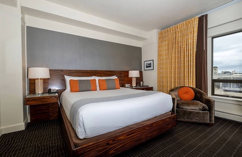 Downtown Portland Hotel | Cozy Retreat | 4 Units | Near Art Museum