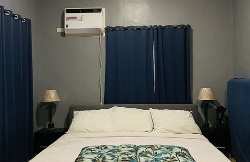 Nagcarlan Complejo | Cozy Retreat amidst nature, very spacious for families and groups, free WiFi