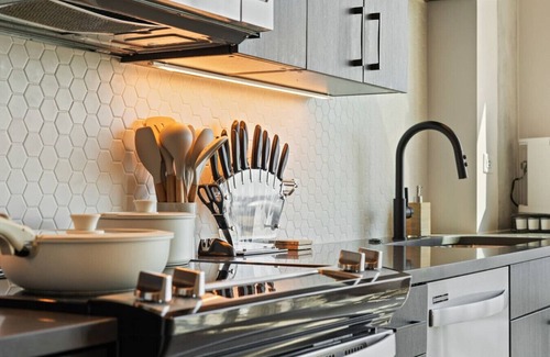 Channel District Apartamento | Cozy Retreat Channelside | 1 BR | Great Amenities