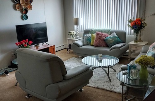 Hanover Park Apartamento | Cozy retreat in a two bedroom apartment