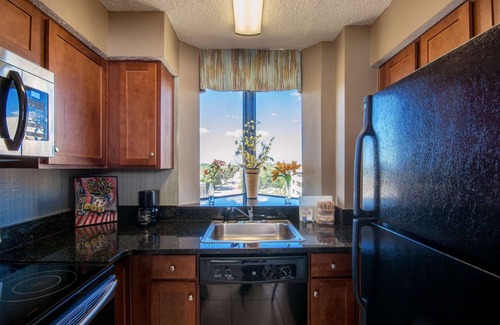 Myrtle Beach Apartamento | Cozy Retreat Near The Ocean | Outdoor Pool & Free Breakfast