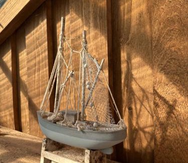 Parnu Casa | Cozy River House with hot tub