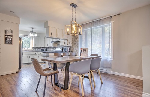 Saint-Jean-de-Matha Cabaña | Cozy Riverfront Property
