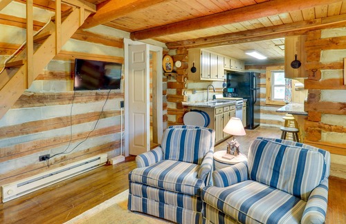 Glade Valley Cabina | Cozy Riverside Cabin w/ 3 Acres & Trout Fishing