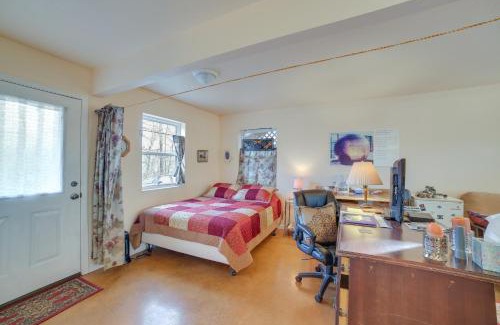 Rogers Apartamento | Cozy Rogers Studio Apt with Lake Access and Fire Pit!