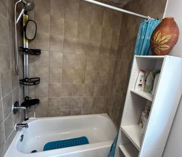 Highland West Casa | Cozy room D