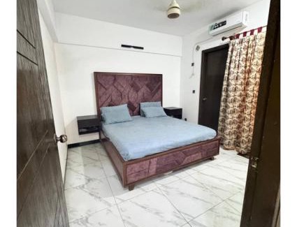 Karachi Apartamento | Cozy Room For Rent