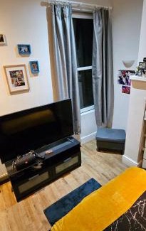 St. Leonard's Casa | Cozy Room
